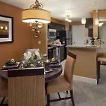 Holiday Inn Las Vegas Desert Inn Resort